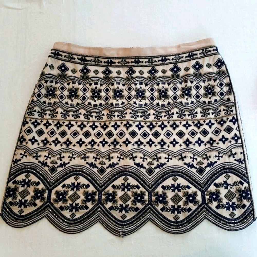 Club Monaco Turlough miniskirt size 2